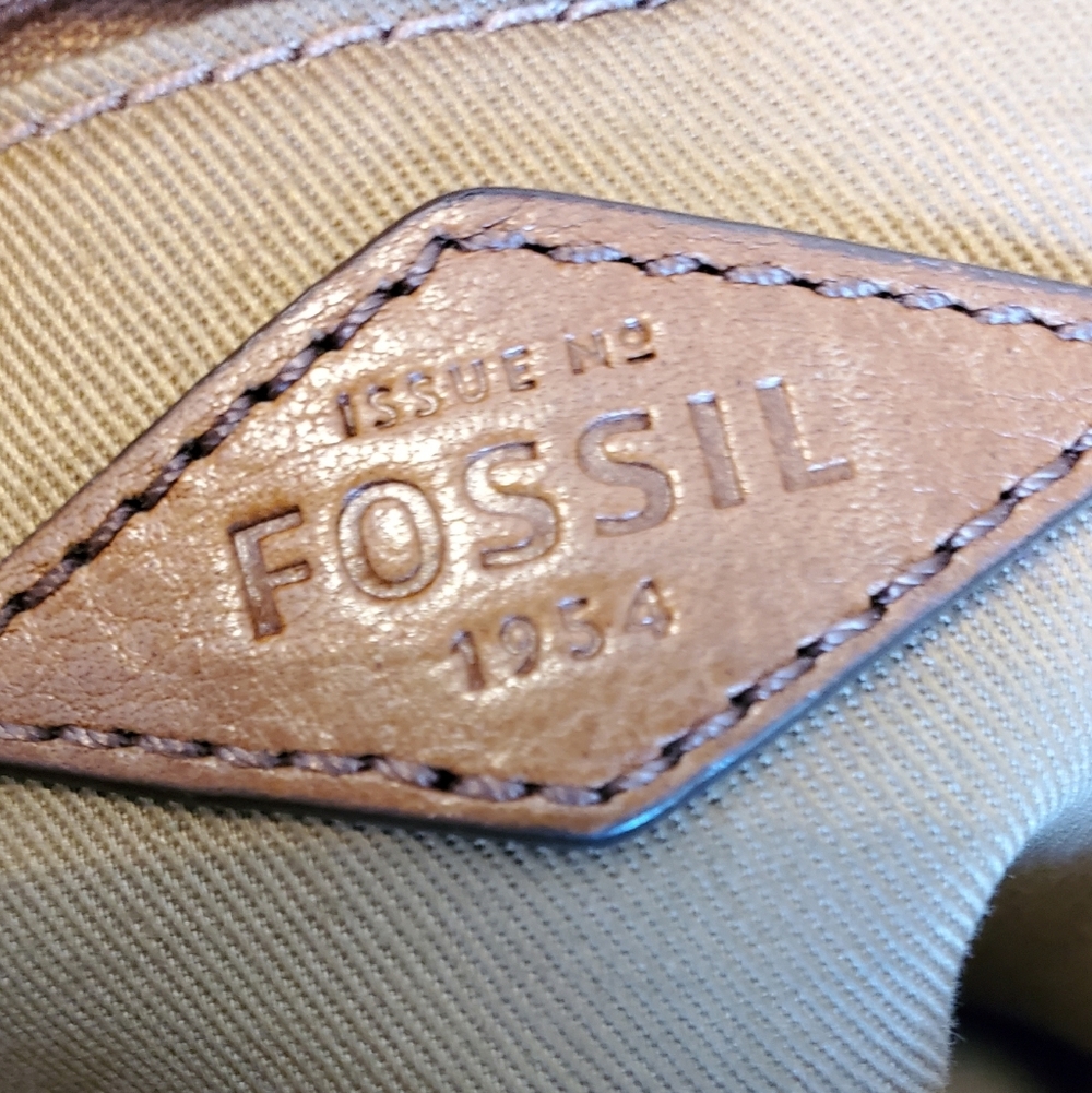 Fossil Brown and Cream Striped Shoulder Bag - Picture 9 of 10